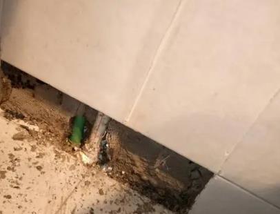 滨湖楼顶漏水维修公司分享下修复水管漏水的几种小方法